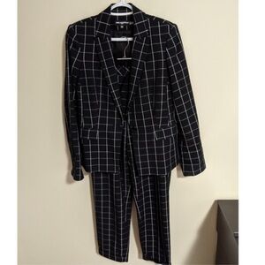 Karl lagerfeld suit set